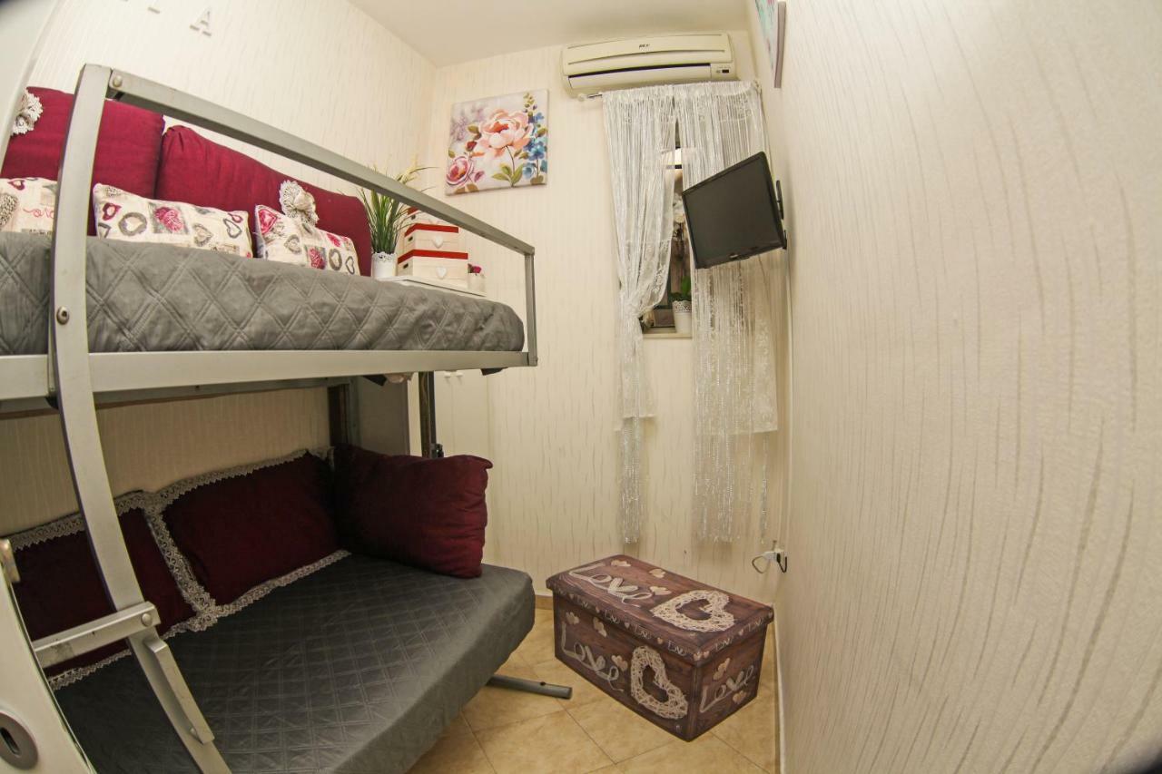 Appartement Casa Dalia à Naples Extérieur photo